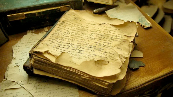 Politik Lupa dalam Sejarah Indonesia: Siapa yang Diingat, Siapa yang Dihilangkan?